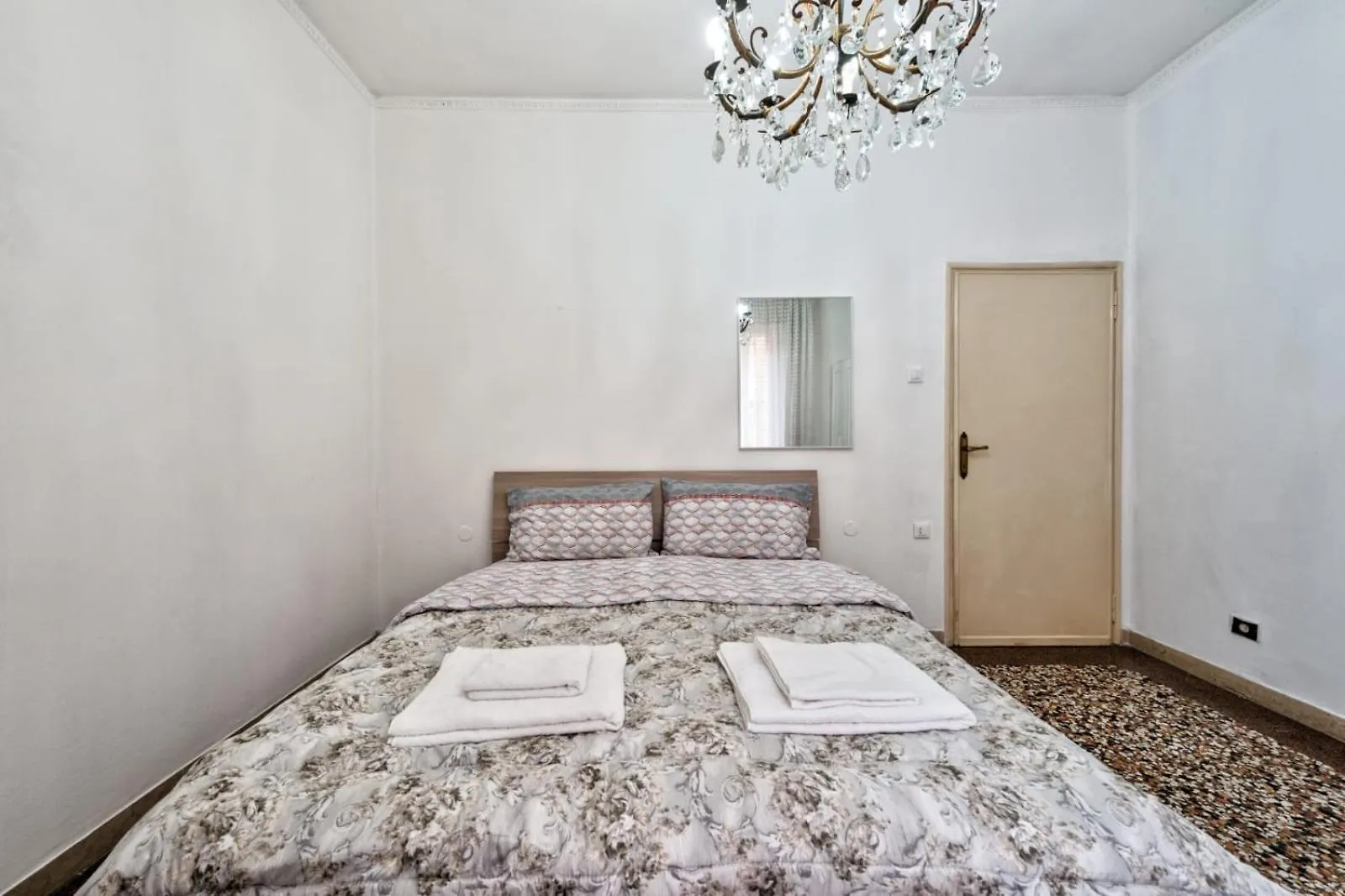 בית הארחה מסטרה Santa Marina Venice Apartment
